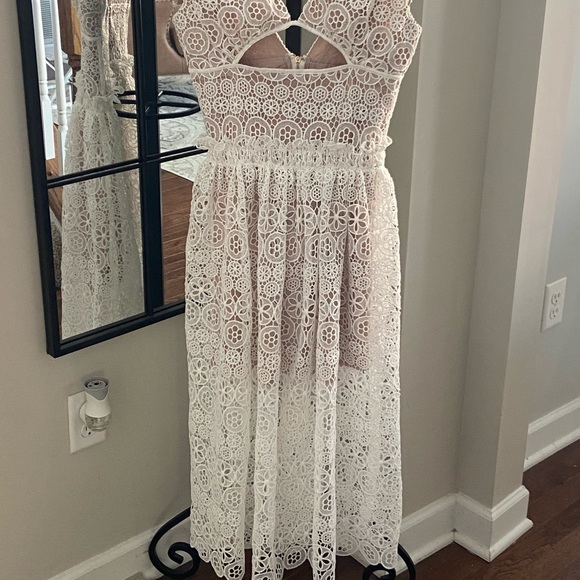 Self-Portrait White Lace Cutout Guipure Dress - Picture 6 of 11